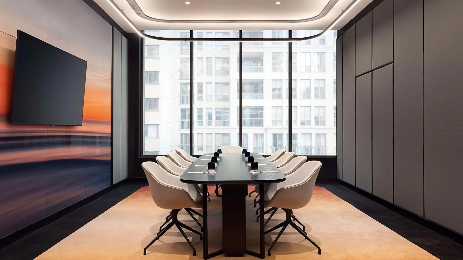 Canopy By Hilton Toronto Yorkville 4*,  Kanada