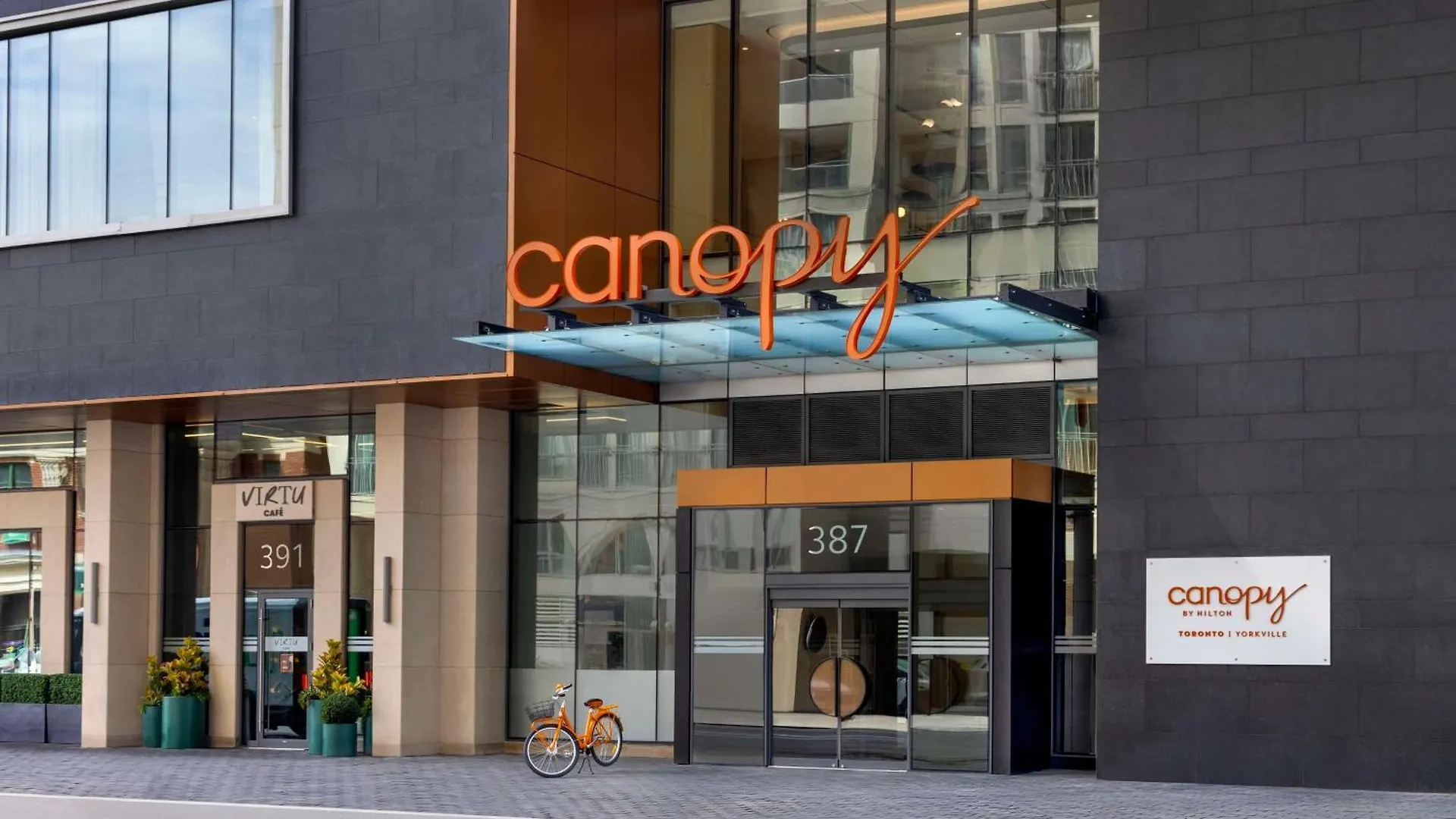 Hotel Canopy By Hilton Toronto Yorkville